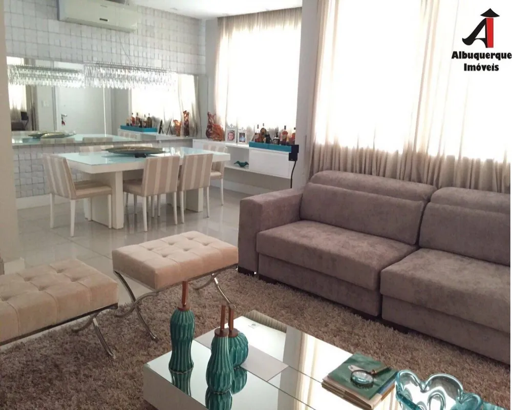 Casa, 3 quartos, 192 m² - Foto 2