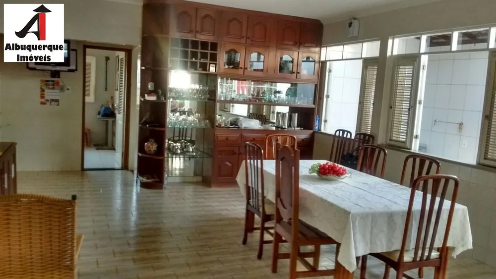 Casa, 5 quartos, 380 m² - Foto 10