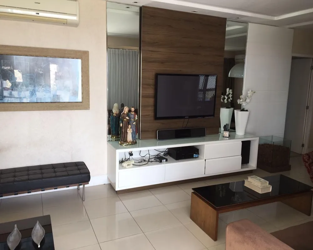 Apartamento, 4 quartos, 196 m² - Foto 2