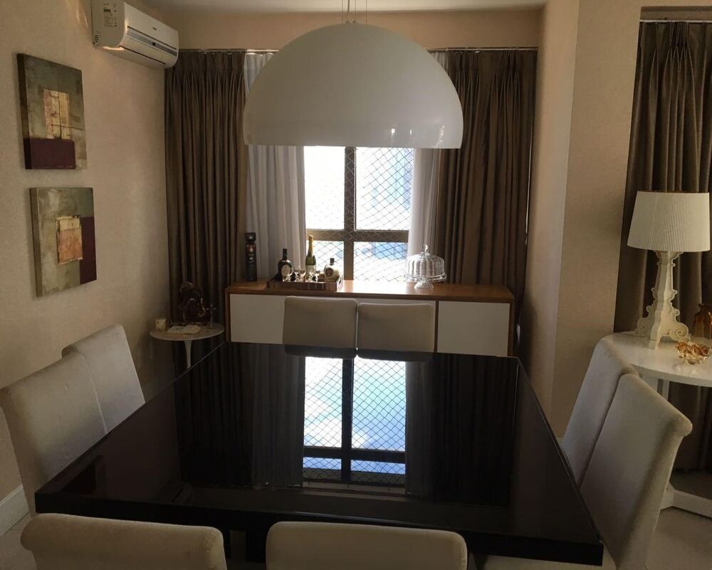 Apartamento à venda com 4 quartos, 196m² - Foto 1