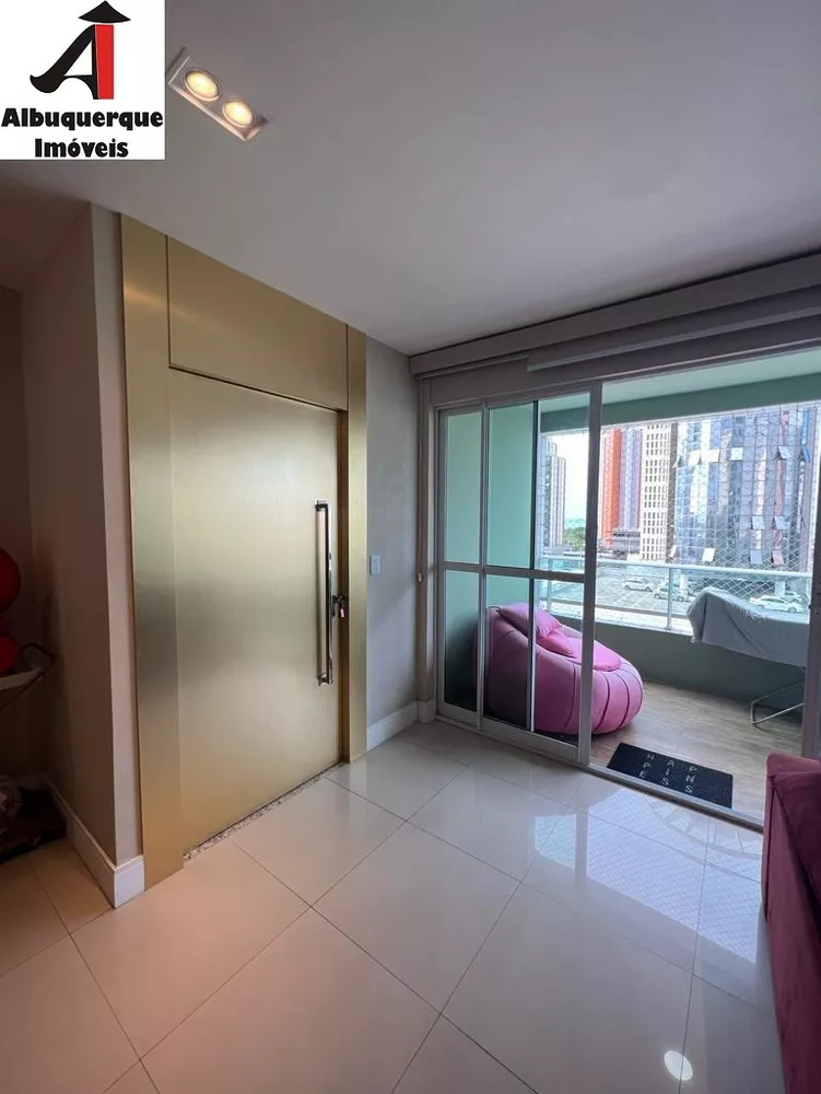 Apartamento à venda com 3 quartos, 152m² - Foto 5