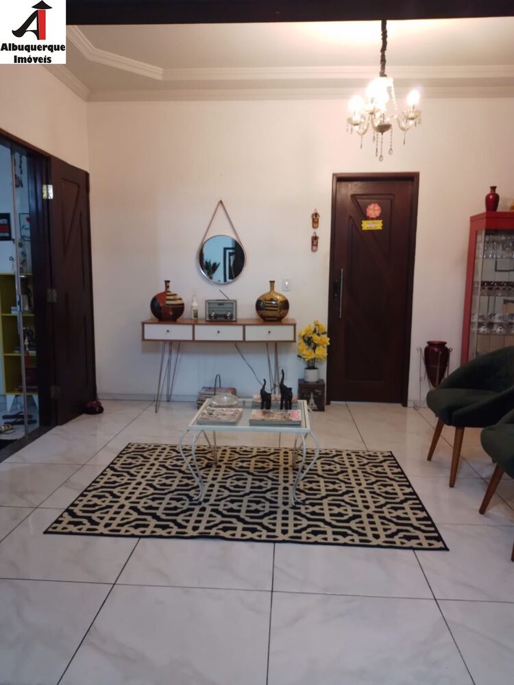 Casa, 3 quartos, 460 m² - Foto 1