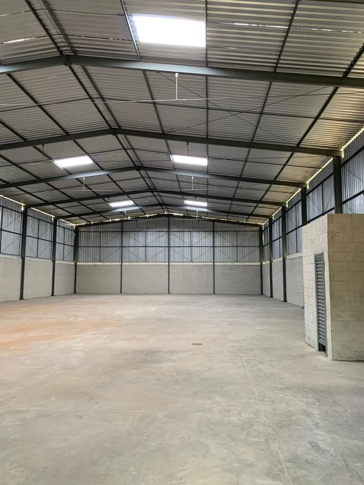 Depósito-Galpão, 7000 m² - Foto 1