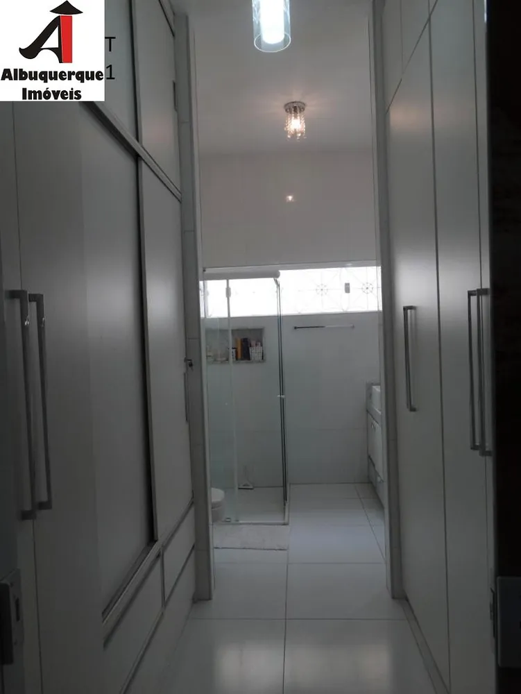 Casa, 5 quartos, 420 m² - Foto 8