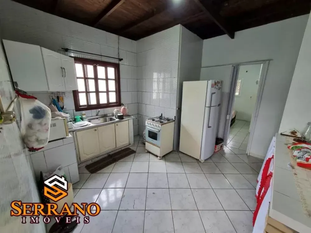 Casa, 7 quartos, 92 m² - Foto 1