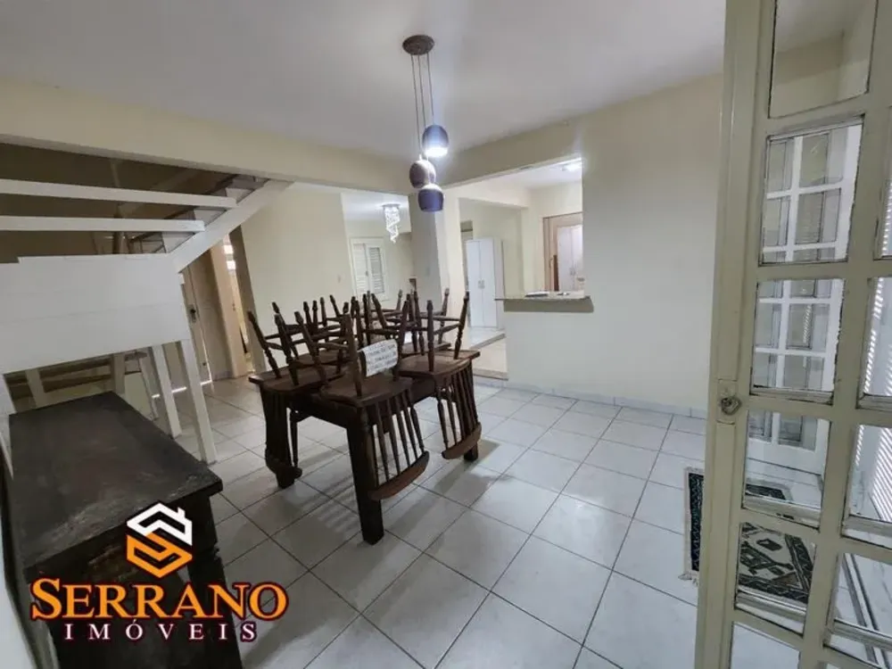 Casa, 3 quartos, 179 m² - Foto 4
