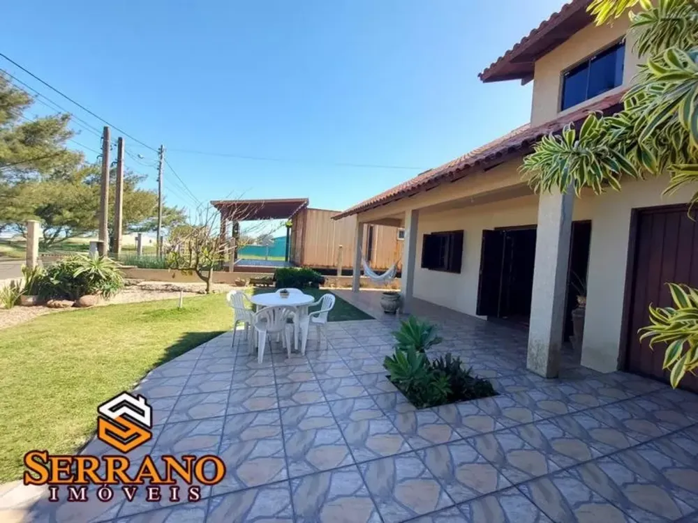Casa, 3 quartos, 200 m² - Foto 1