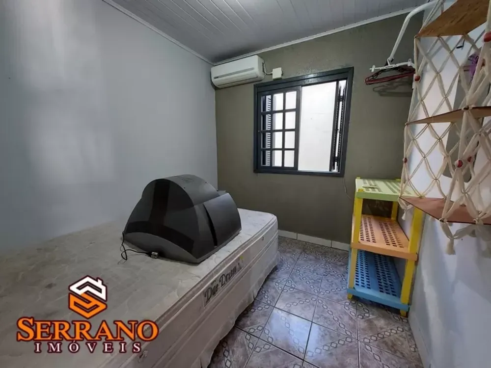 Casa, 4 quartos, 130 m² - Foto 1