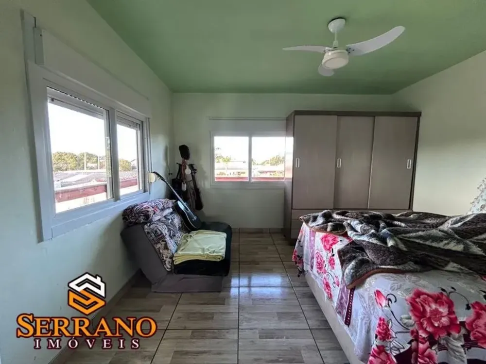 Casa, 4 quartos, 270 m² - Foto 2