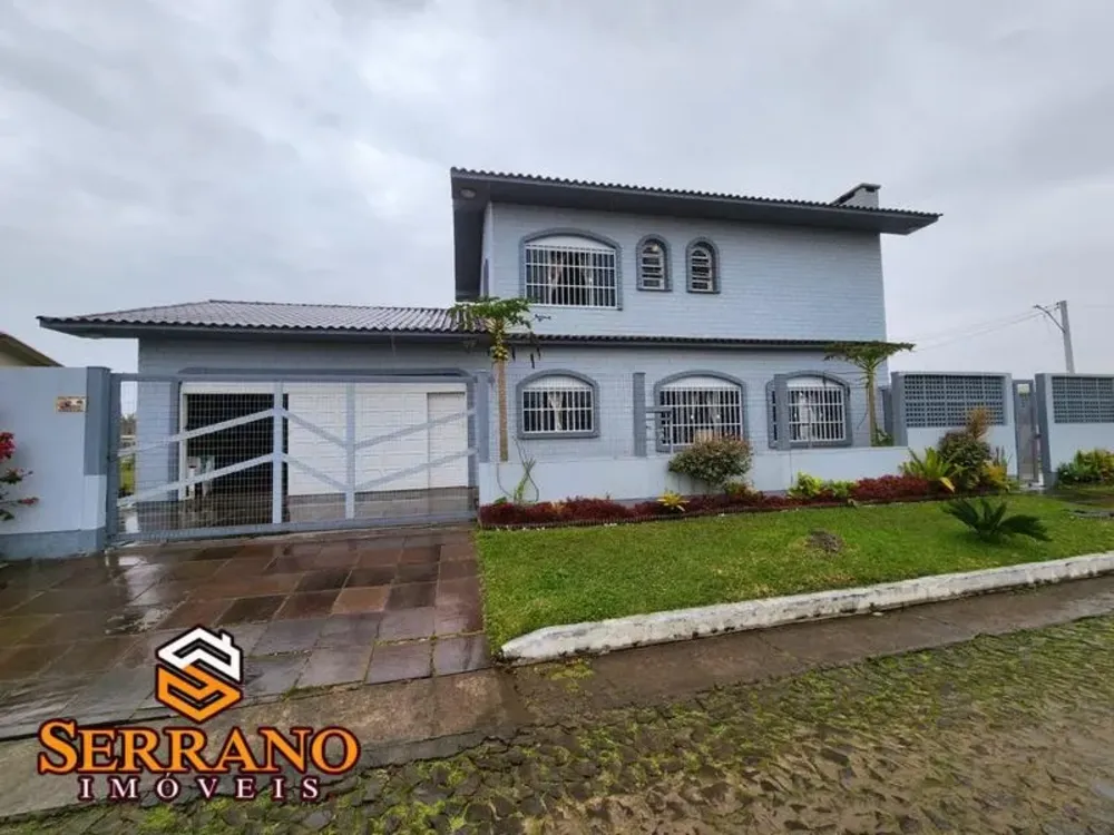 Casa, 4 quartos, 177 m² - Foto 1