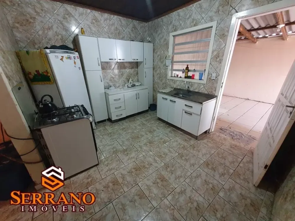 Casa, 4 quartos, 139 m² - Foto 2