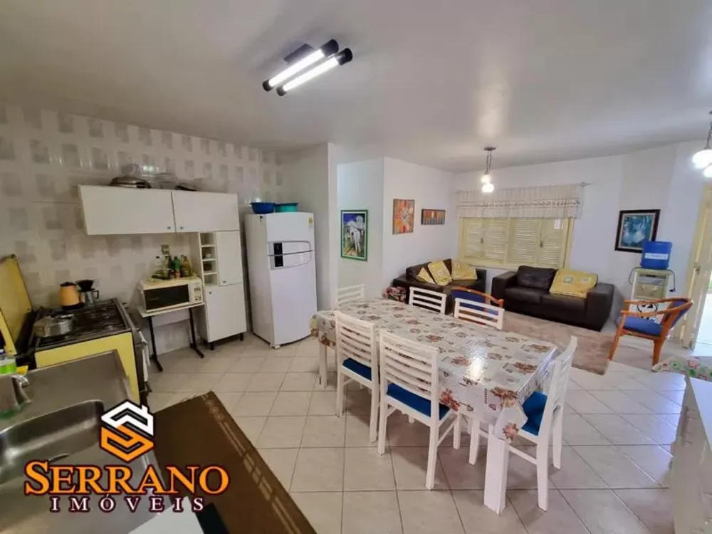 Casa, 3 quartos, 180 m² - Foto 2