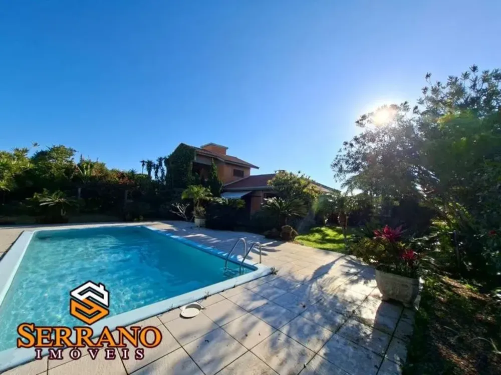 Casa, 4 quartos, 163 m² - Foto 1