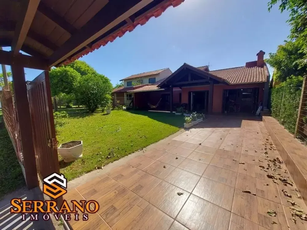 Casa, 4 quartos, 170 m² - Foto 1