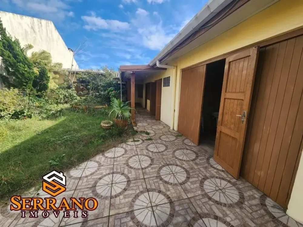 Casa, 5 quartos, 196 m² - Foto 1