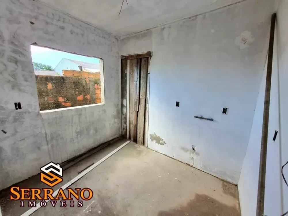 Casa, 4 quartos, 220 m² - Foto 1