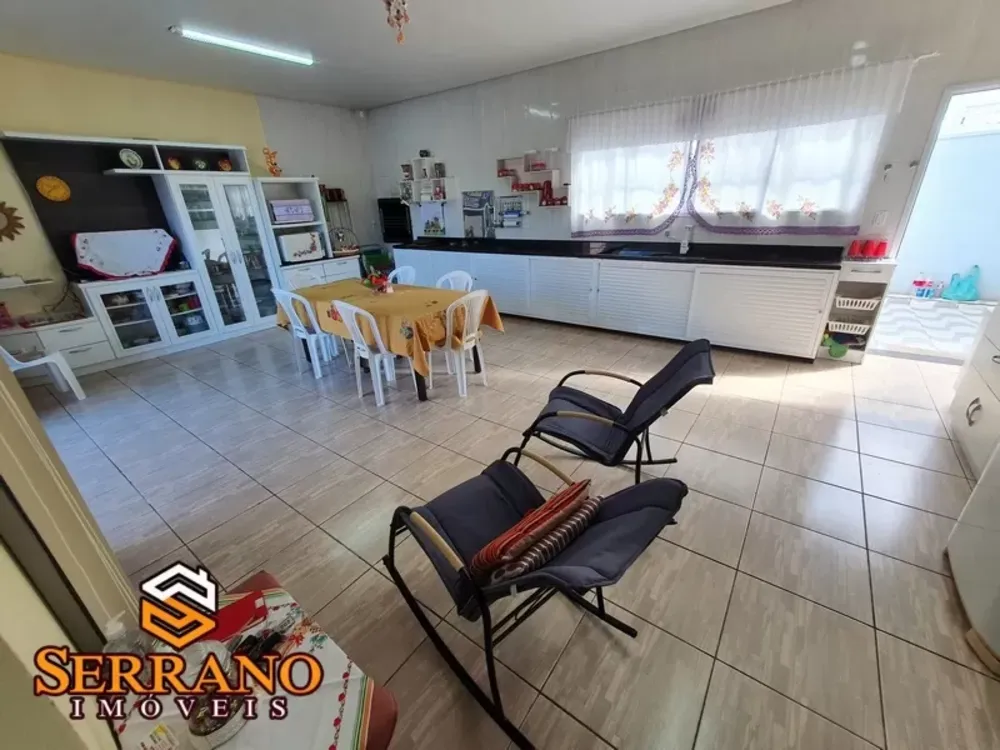 Casa, 4 quartos, 230 m² - Foto 6