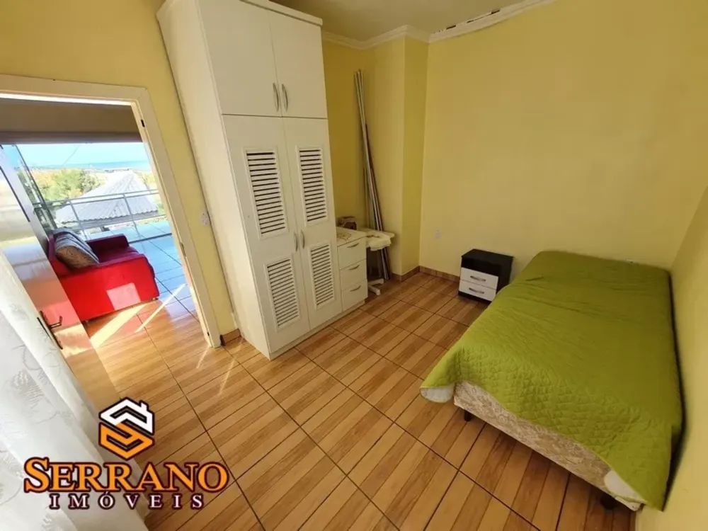 Casa, 4 quartos, 230 m² - Foto 1
