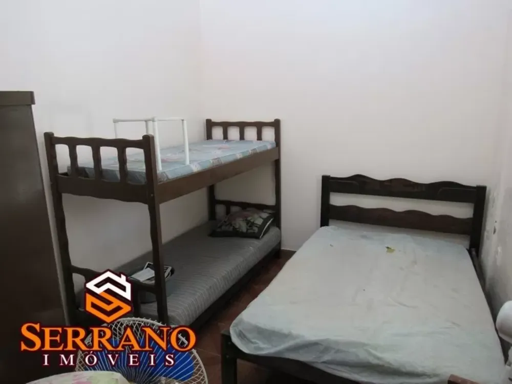 Casa, 5 quartos, 145 m² - Foto 1