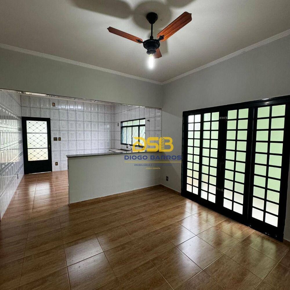 Casa à venda com 3 quartos, 184m² - Foto 6