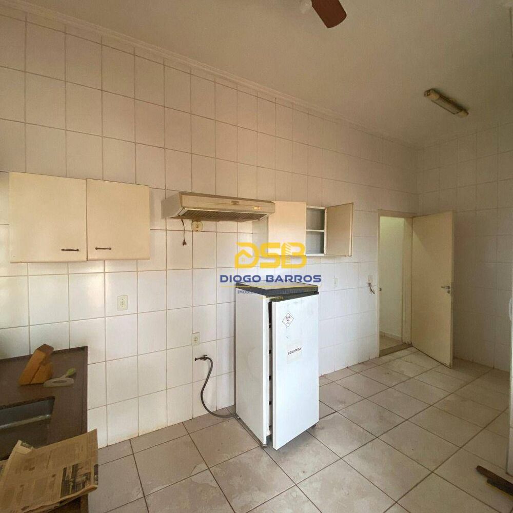 Casa, 3 quartos, 227 m² - Foto 9