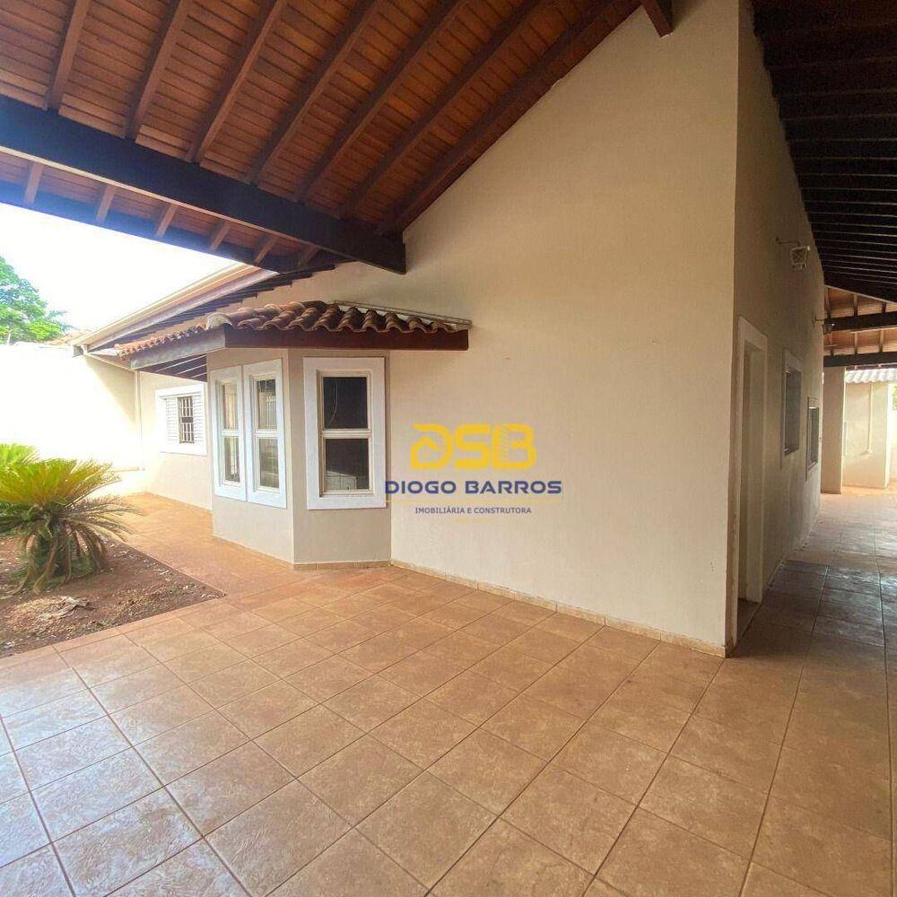 Casa, 3 quartos, 227 m² - Foto 3