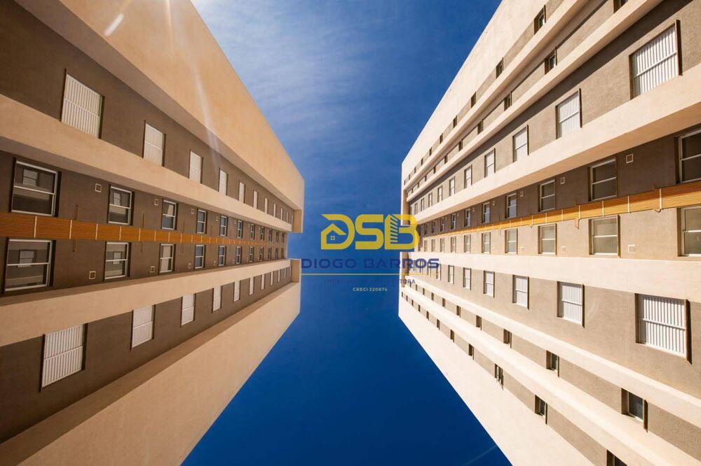 Apartamento à venda com 2 quartos, 56m² - Foto 1