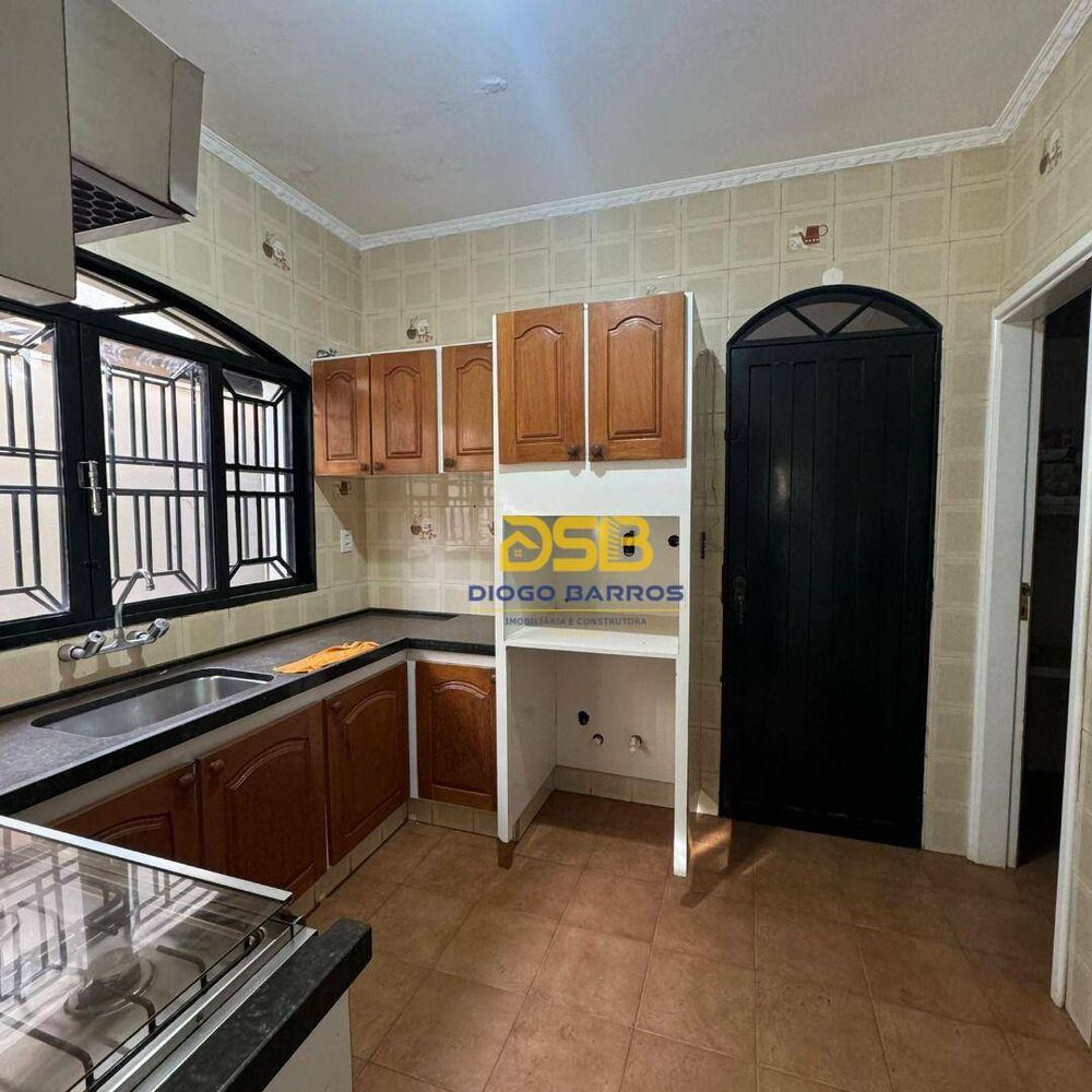 Casa, 3 quartos, 191 m² - Foto 5