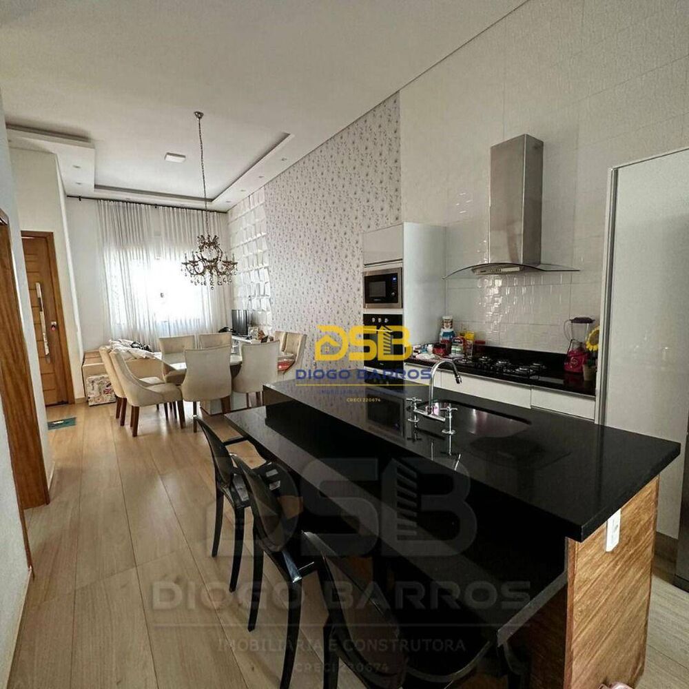 Casa à venda com 3 quartos, 149m² - Foto 3