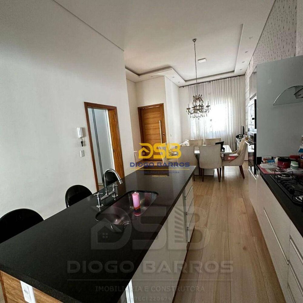 Casa à venda com 3 quartos, 149m² - Foto 7