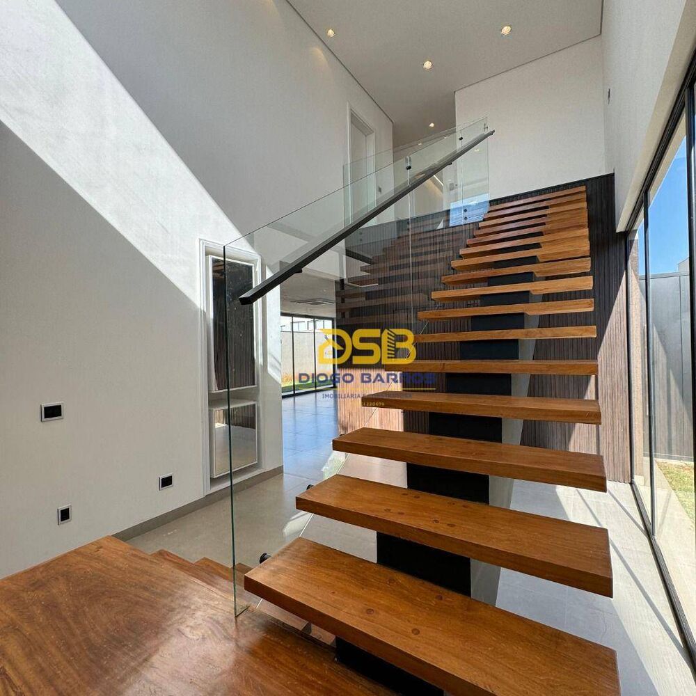Casa, 3 quartos, 297 m² - Foto 3