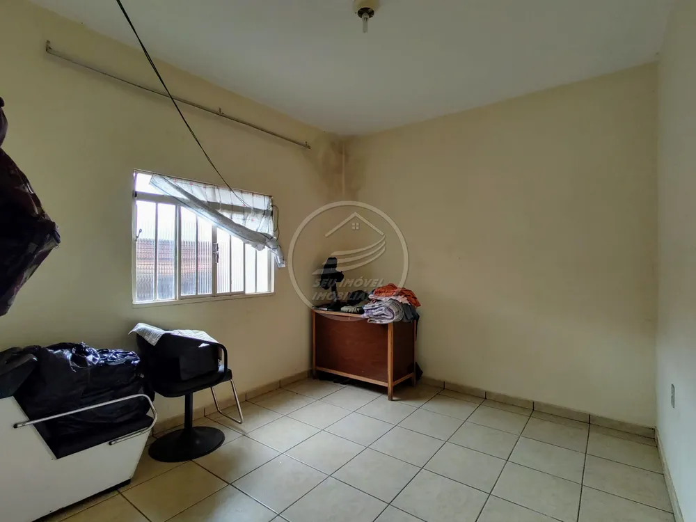 Casa, 7 quartos, 226 m² - Foto 3