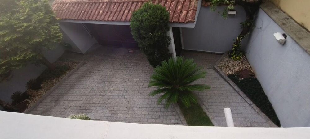 Casa à venda com 3 quartos, 198m² - Foto 2
