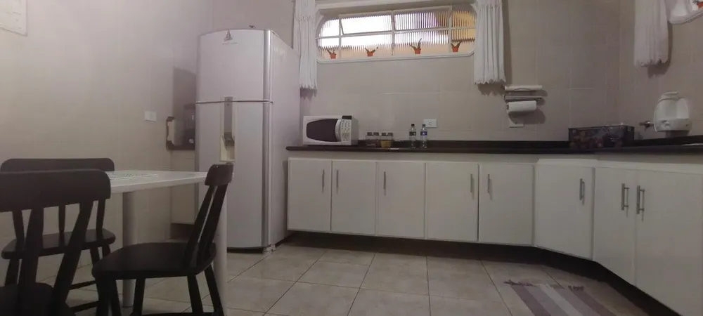 Casa, 3 quartos, 198 m² - Foto 4