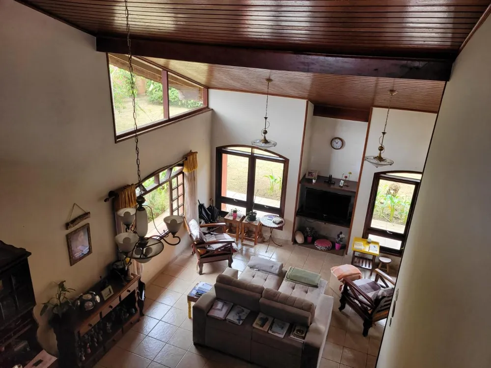 Chácara, 3 quartos, 3300 m² - Foto 1