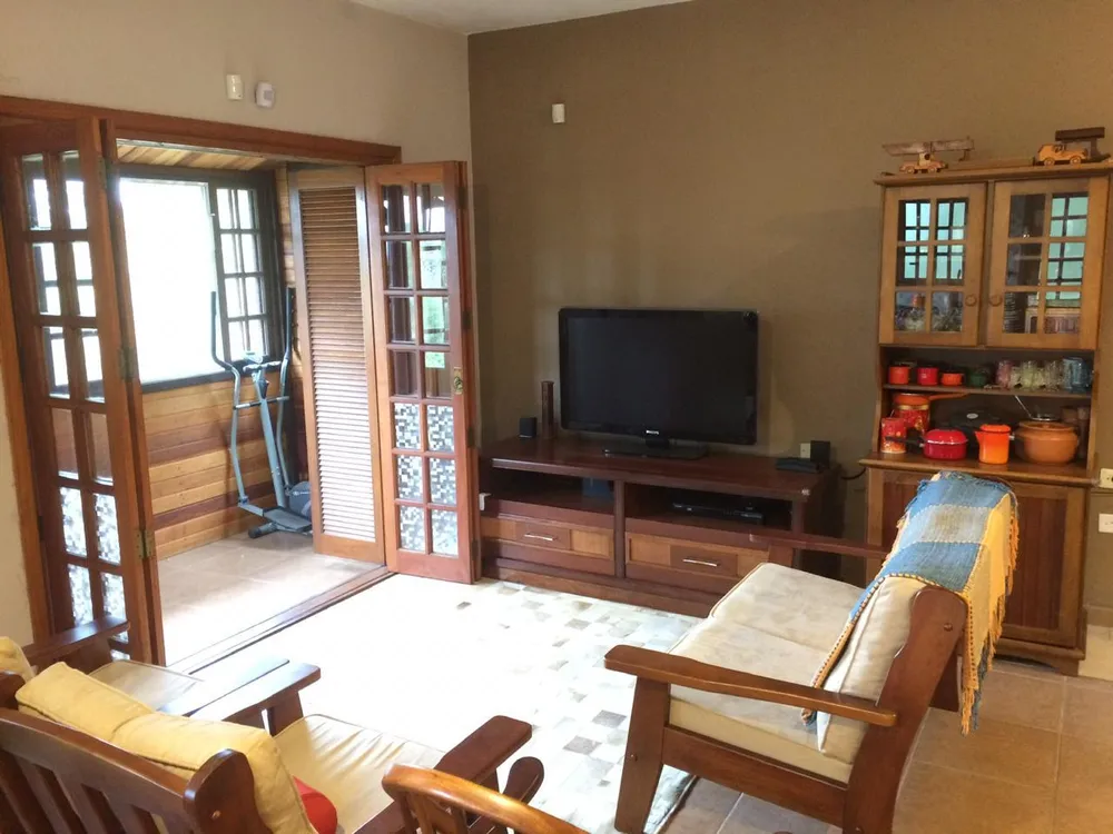 Chácara, 2 quartos, 1890 m² - Foto 1