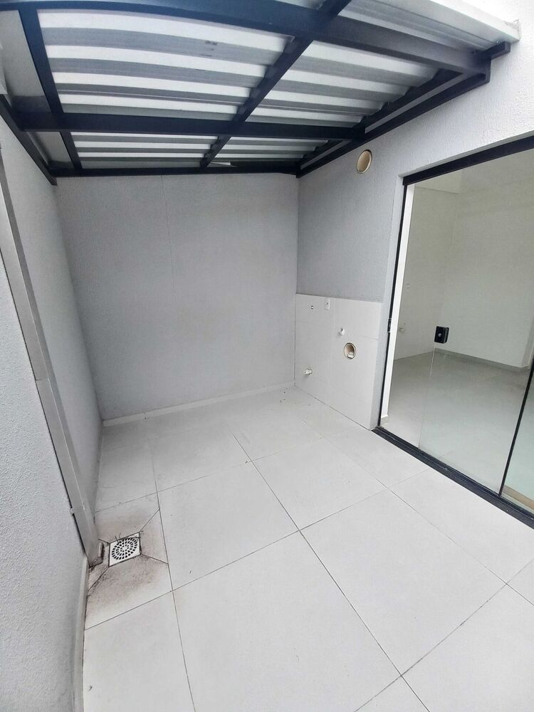Sobrado à venda com 2 quartos, 70m² - Foto 5