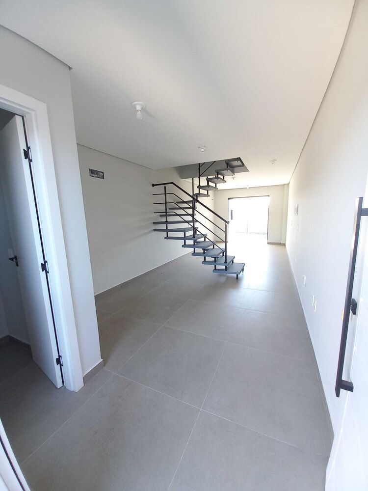 Sobrado, 2 quartos, 81 m² - Foto 1