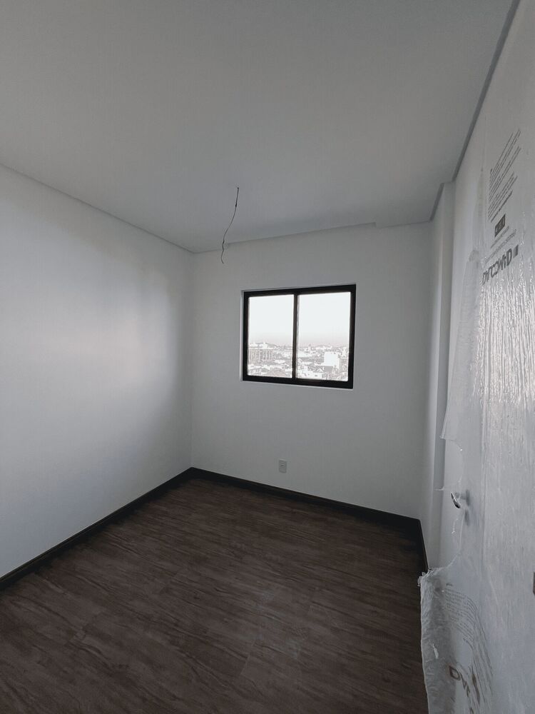 Apartamento à venda com 2 quartos, 67m² - Foto 12