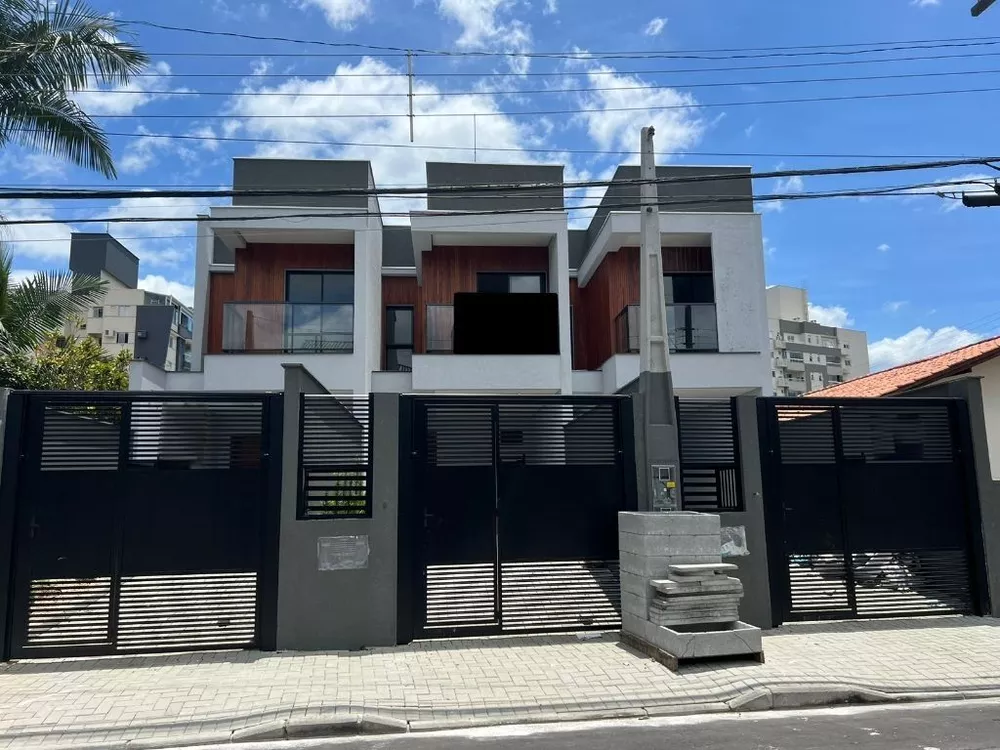 Sobrado, 3 quartos, 124 m² - Foto 1