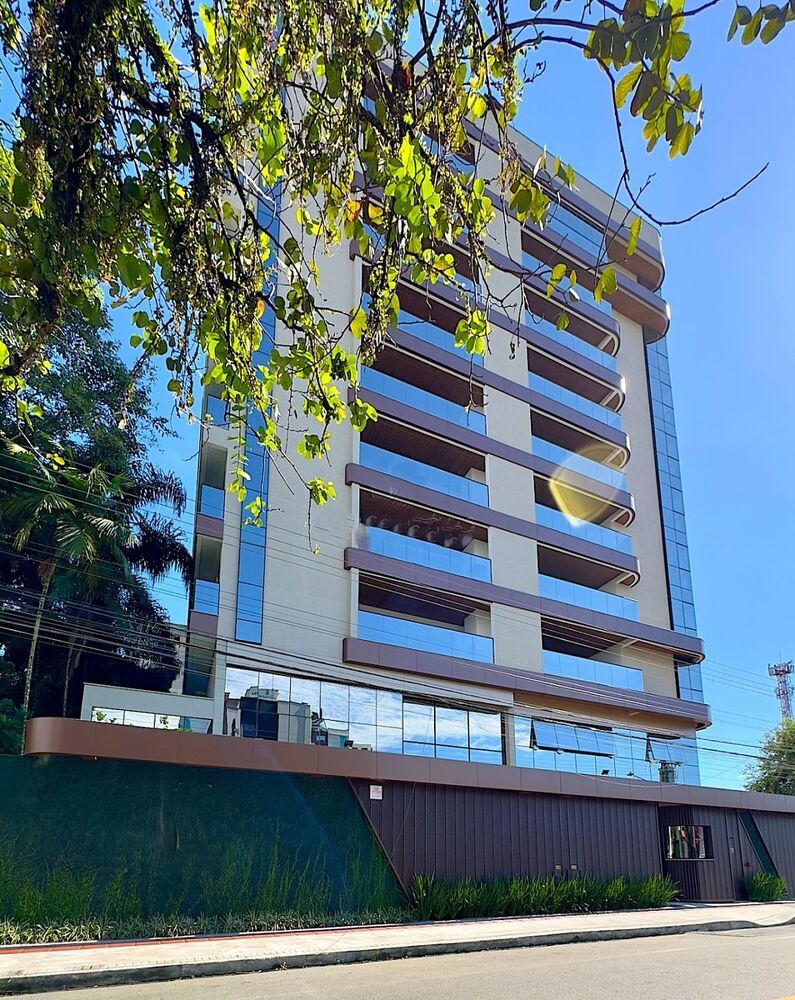 Apartamento, 3 quartos, 172 m² - Foto 2