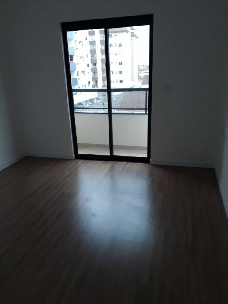 Apartamento à venda com 3 quartos, 96m² - Foto 13