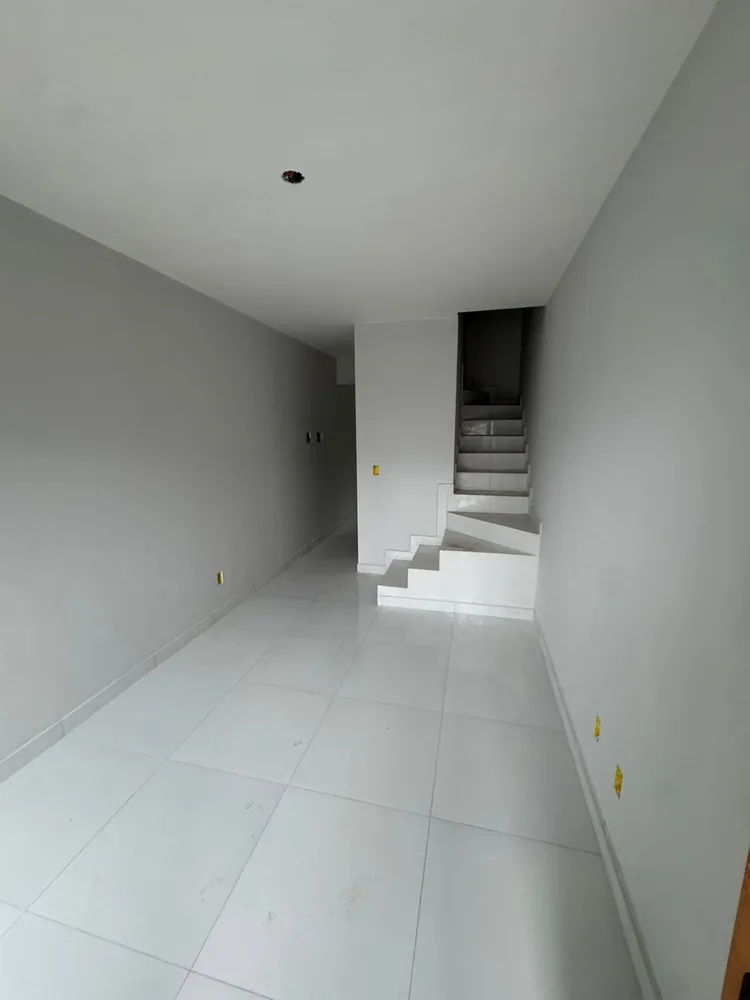 Sobrado, 2 quartos, 65 m² - Foto 2