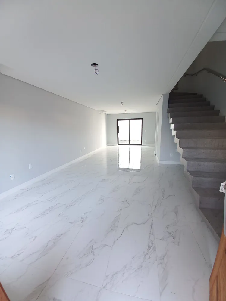 Sobrado, 3 quartos, 122 m² - Foto 1