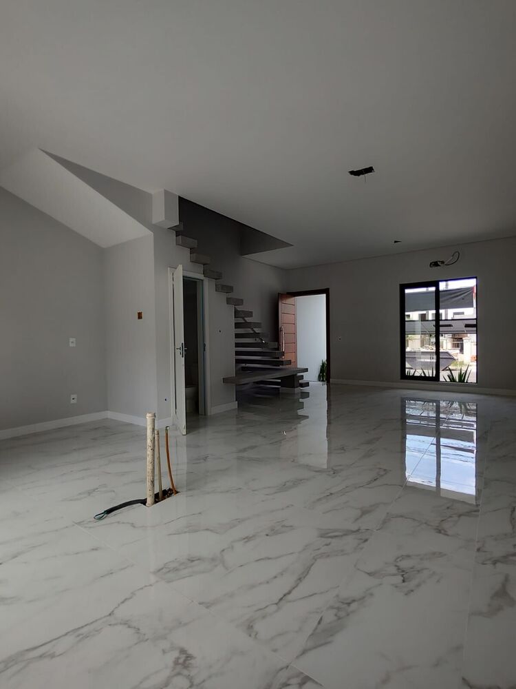 Sobrado à venda com 3 quartos, 129m² - Foto 4