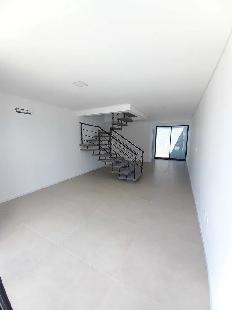 Sobrado, 2 quartos, 76 m² - Foto 2