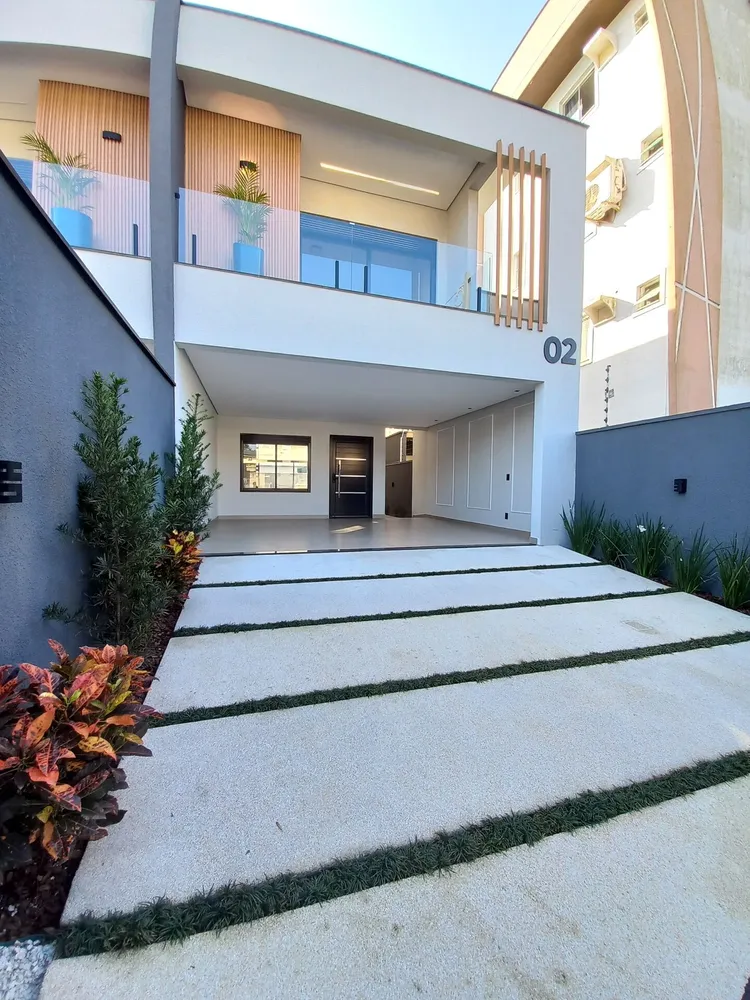 Sobrado, 3 quartos, 168 m² - Foto 2