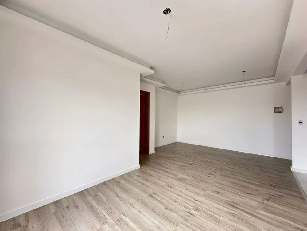 Apartamento à venda com 3 quartos, 93m² - Foto 7