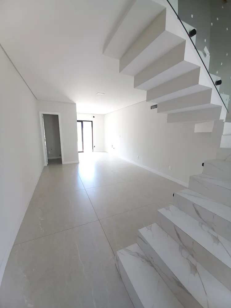 Sobrado, 3 quartos, 105 m² - Foto 2