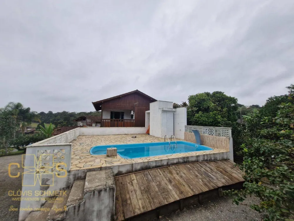 Chácara, 4 quartos, 1500 m² - Foto 1